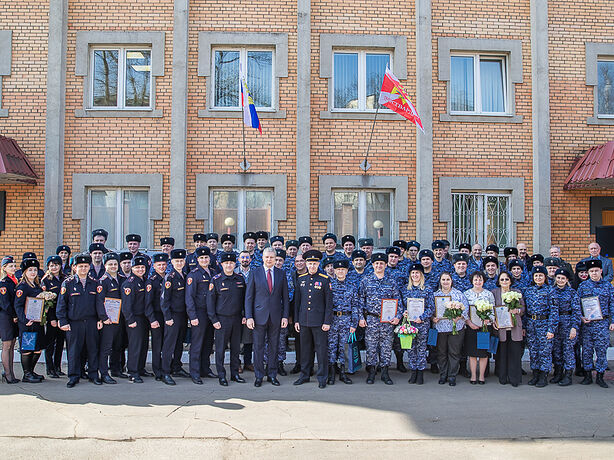 Андрей Иванов поздравил личный состав Одинцовского отдела вневедомственной охраны с Днём войск национальной гвардии Андрей Иванов поздравил личный состав Одинцовского отдела вневедомственной охраны с Днём войск национальной гвардии